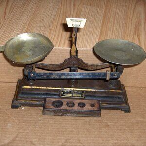 Vintage Henry Troemner Apothecary Scale # 6